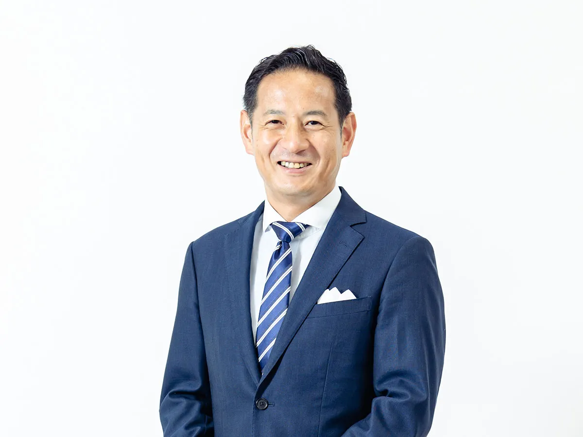 代表取締役社長　鈴木智博